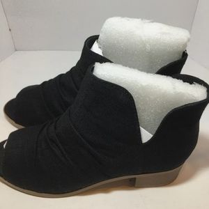 Sarah-Jayne Black Elie Linen Bootie Girls